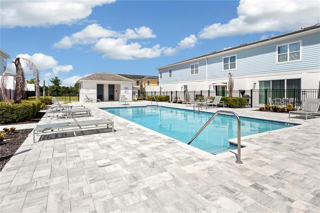 For Sale: $425,000 (3 beds, 2 baths, 1659 Square Feet)