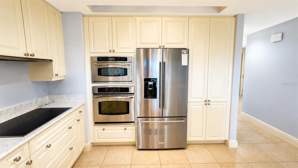 For Rent: $7,500 (2 beds, 2 baths, 1595 Square Feet)