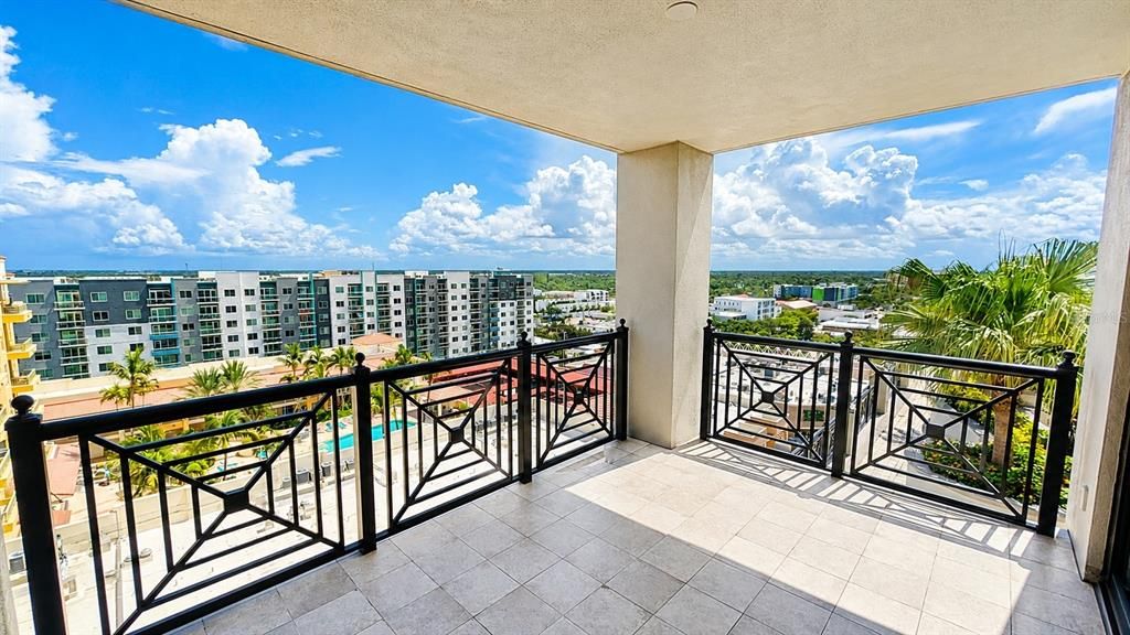 For Rent: $7,500 (2 beds, 2 baths, 1595 Square Feet)