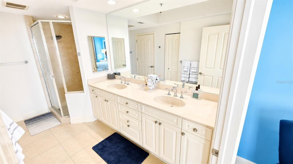 For Rent: $7,500 (2 beds, 2 baths, 1595 Square Feet)