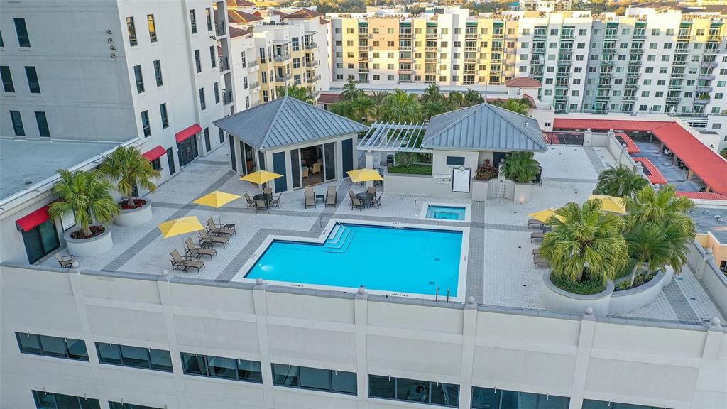 For Rent: $7,500 (2 beds, 2 baths, 1595 Square Feet)