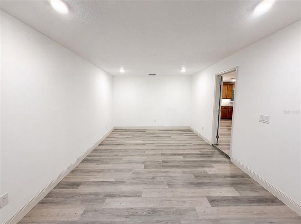 На продажу: $298,000 (3 спален, 2 ванн, 1400 Квадратных фут)