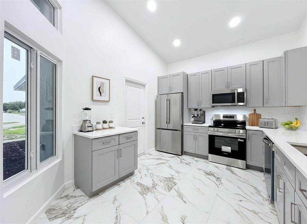 В аренду: $2,500 (3 спален, 2 ванн, 1400 Квадратных фут)