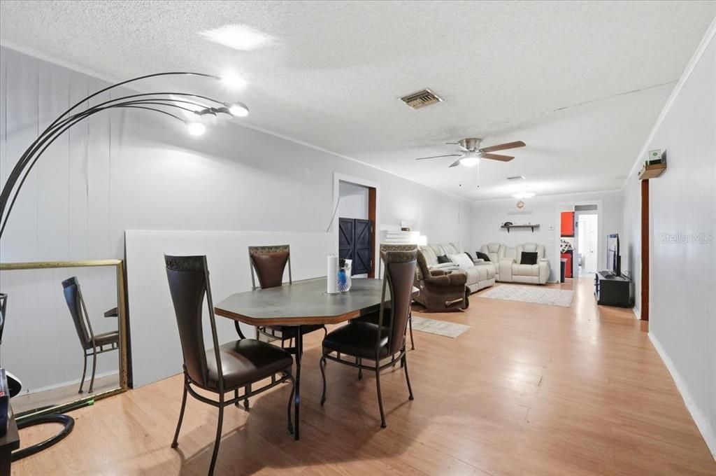 En Venta: $210,000 (3 camas, 2 baños, 1519 Pies cuadrados)