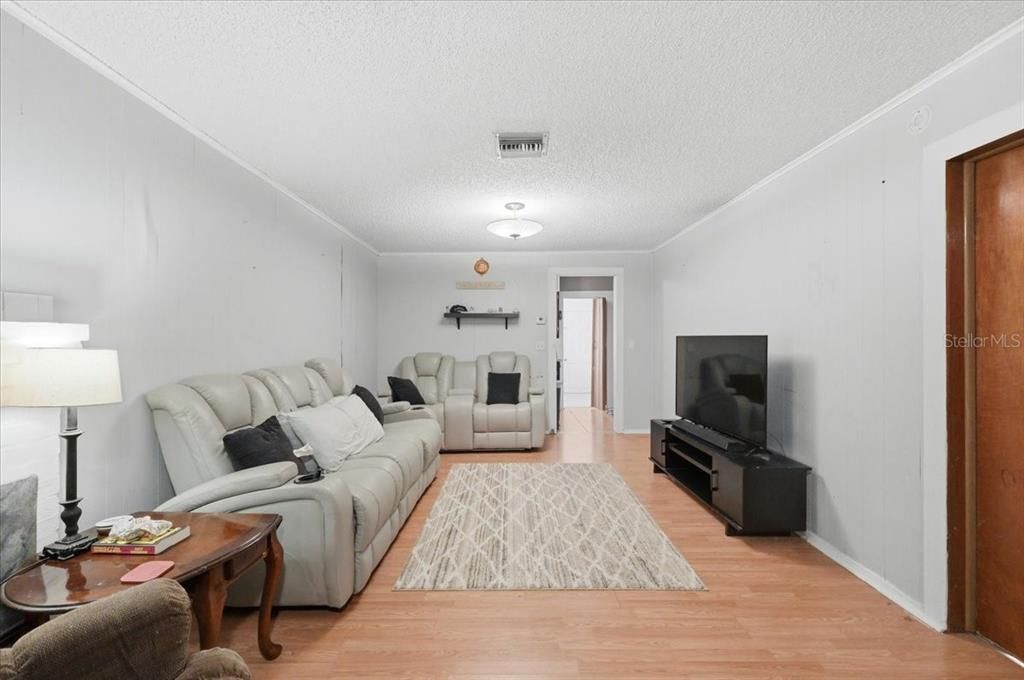 En Venta: $210,000 (3 camas, 2 baños, 1519 Pies cuadrados)