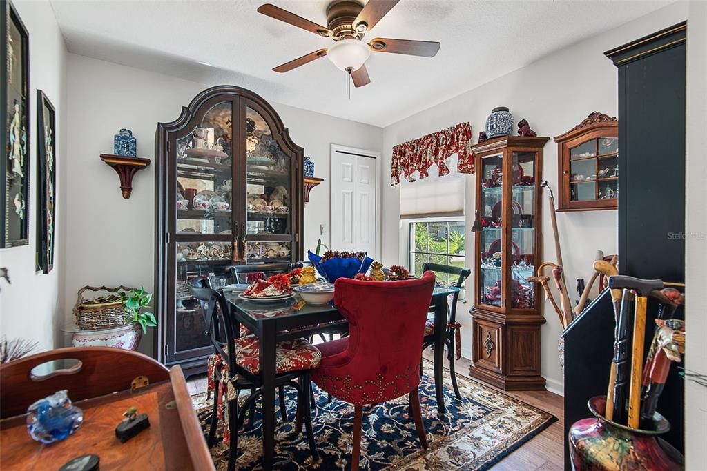 En Venta: $519,900 (6 camas, 0 baños, 2484 Pies cuadrados)