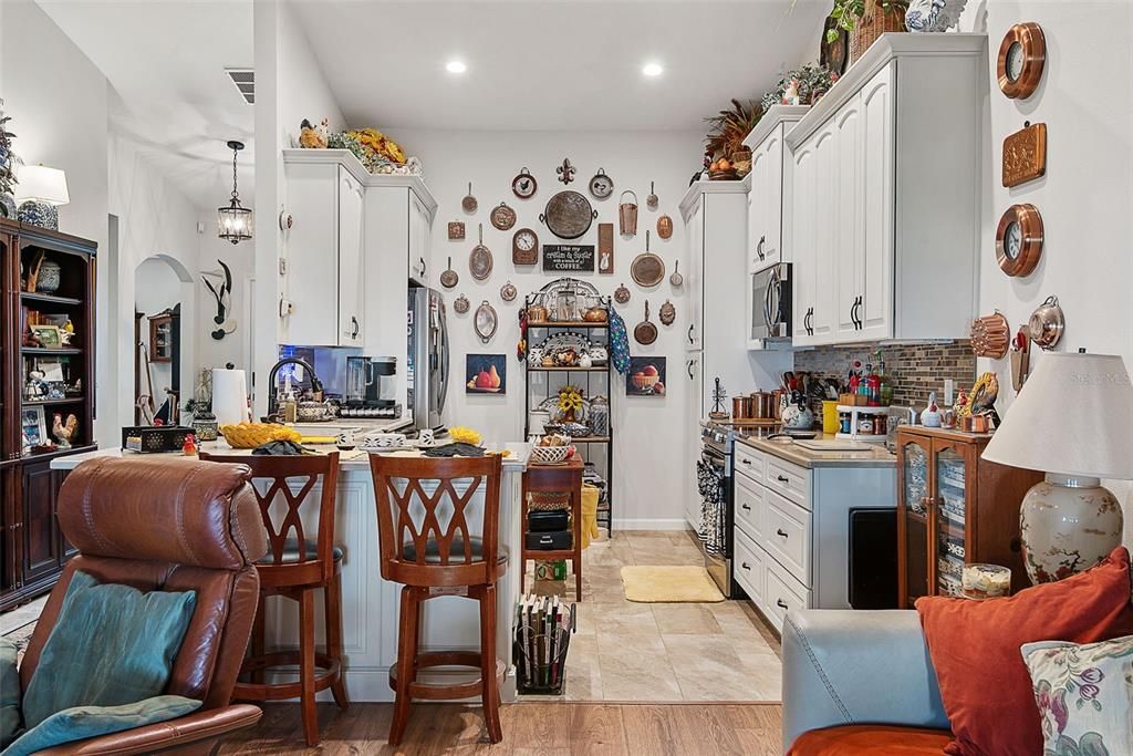 En Venta: $519,900 (6 camas, 0 baños, 2484 Pies cuadrados)