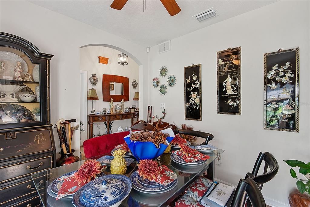 En Venta: $519,900 (6 camas, 0 baños, 2484 Pies cuadrados)