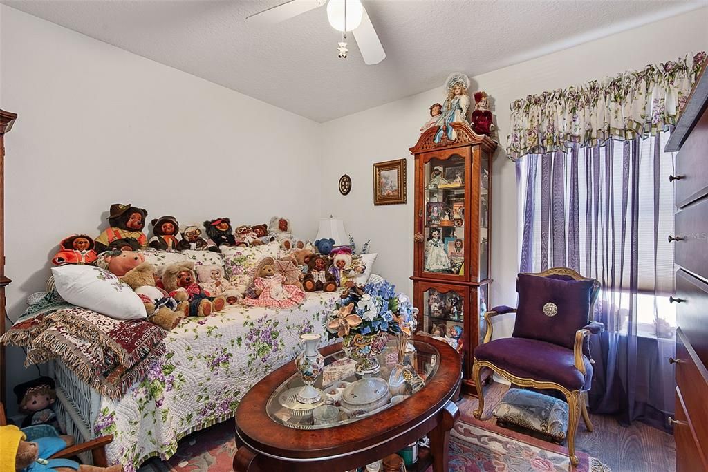 En Venta: $519,900 (6 camas, 0 baños, 2484 Pies cuadrados)