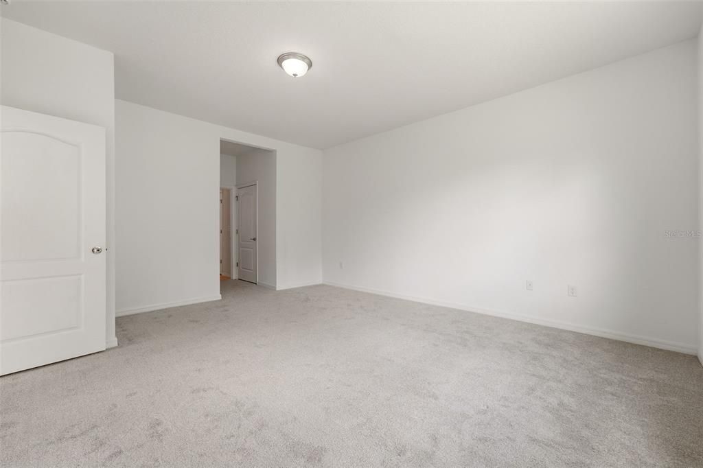 В аренду: $2,995 (4 спален, 2 ванн, 2047 Квадратных фут)