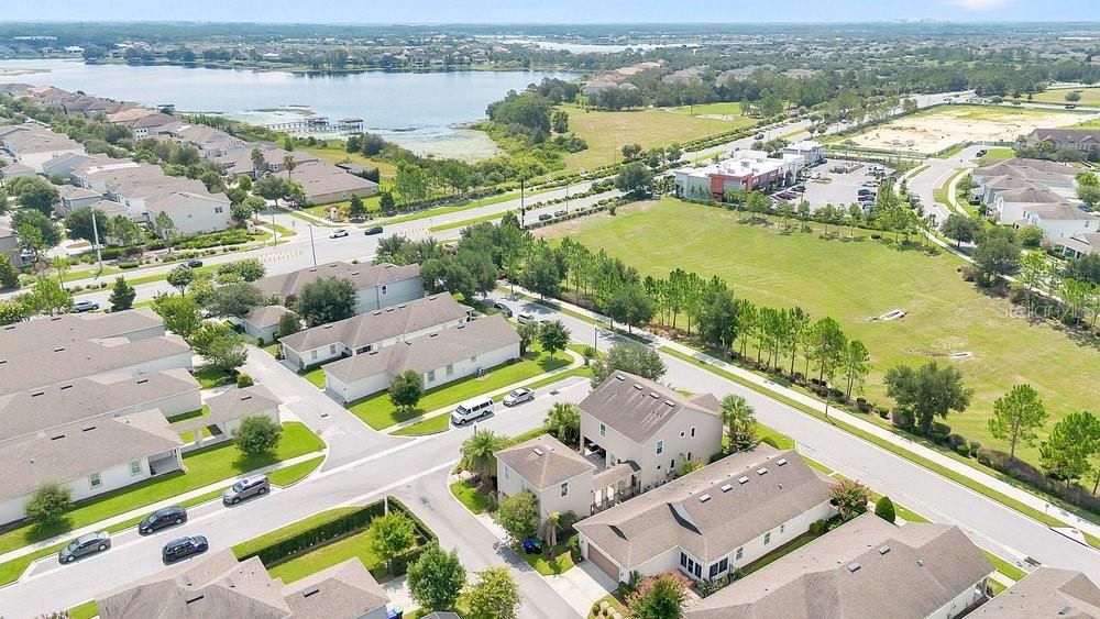 En Venta: $925,000 (5 camas, 4 baños, 3002 Pies cuadrados)