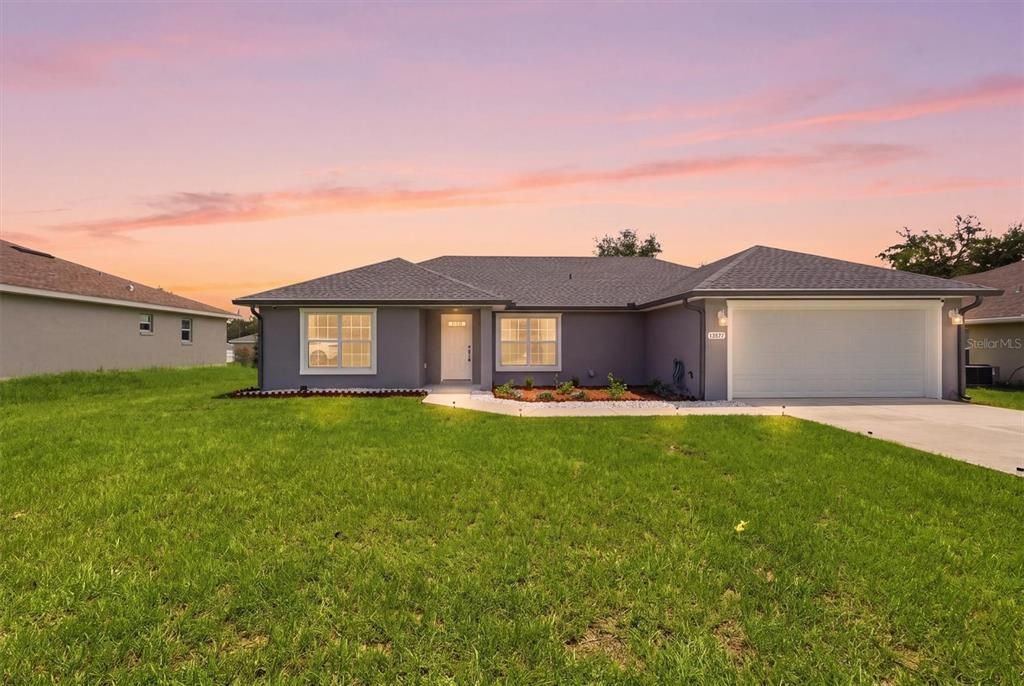 For Sale: $325,000 (3 beds, 2 baths, 1577 Square Feet)