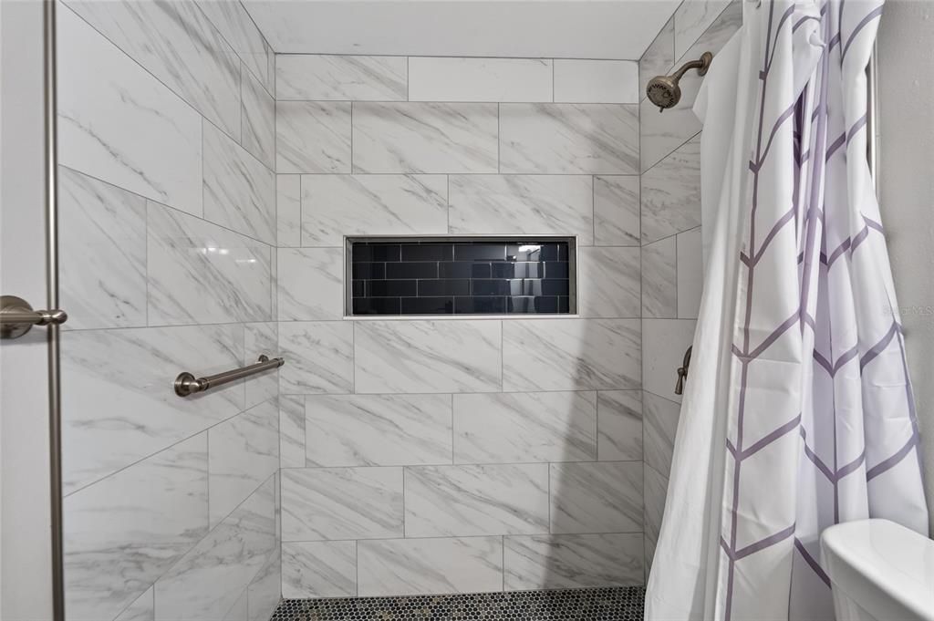 На продажу: $350,000 (3 спален, 2 ванн, 1184 Квадратных фут)