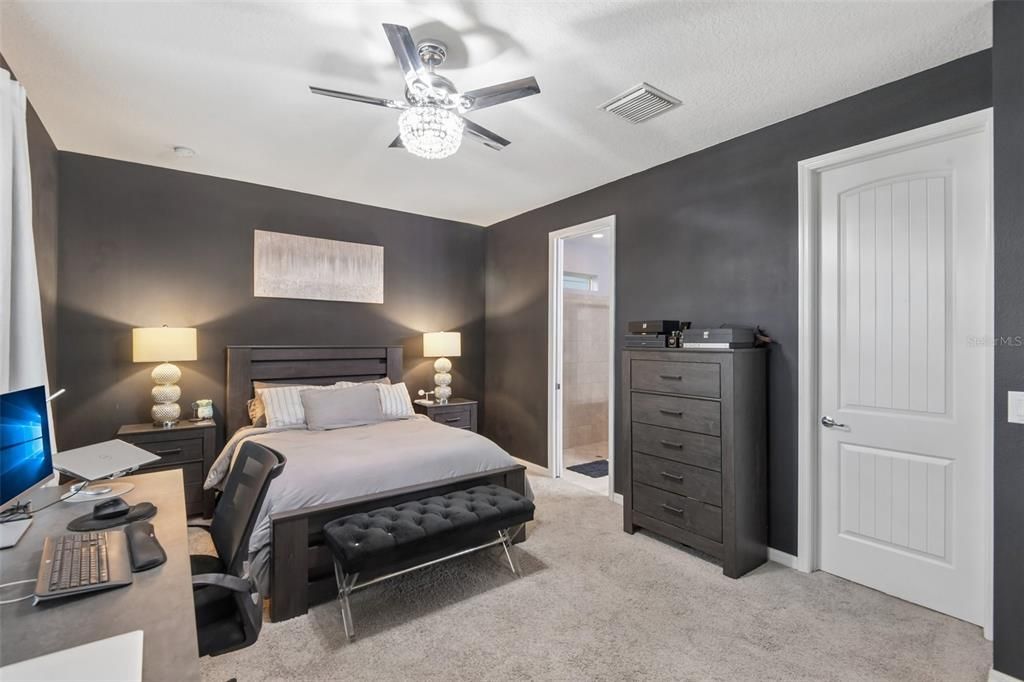 For Sale: $375,000 (4 beds, 2 baths, 2144 Square Feet)