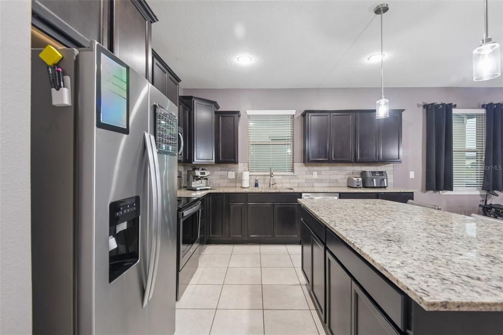 For Sale: $375,000 (4 beds, 2 baths, 2144 Square Feet)
