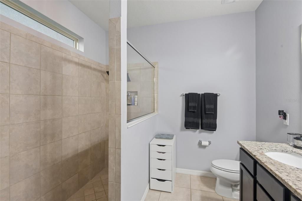 For Sale: $375,000 (4 beds, 2 baths, 2144 Square Feet)