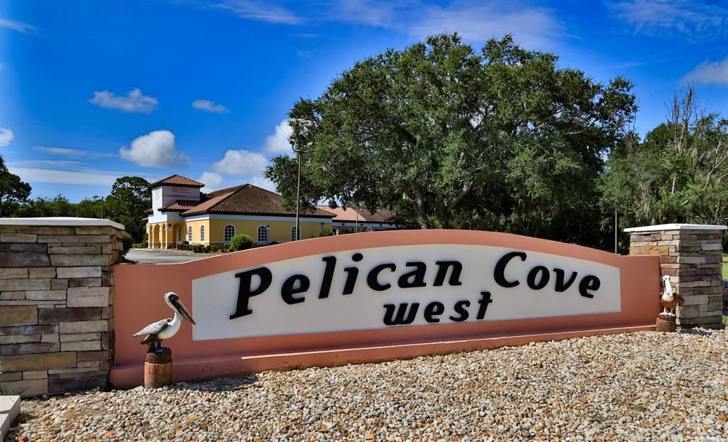 For Sale: $224,900 (2 beds, 2 baths, 1114 Square Feet)