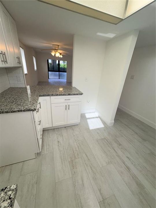 For Sale: $155,000 (2 beds, 2 baths, 892 Square Feet)