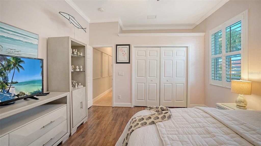 En Venta: $745,000 (3 camas, 3 baños, 2546 Pies cuadrados)