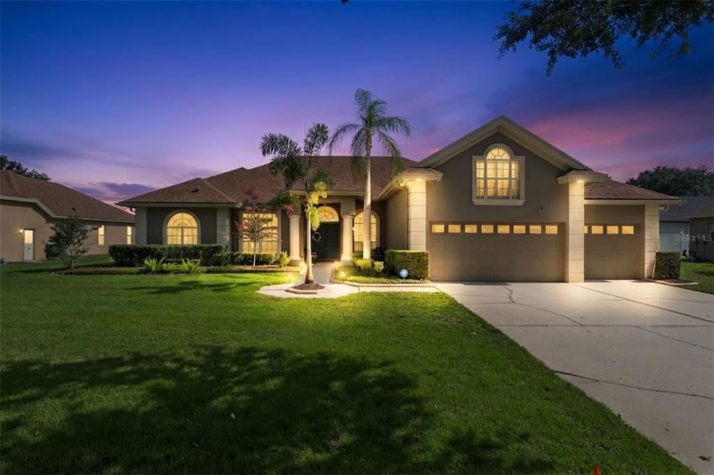 En Venta: $935,000 (4 camas, 3 baños, 3404 Pies cuadrados)