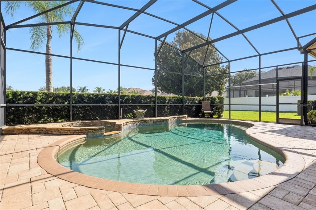 En Venta: $935,000 (4 camas, 3 baños, 3404 Pies cuadrados)