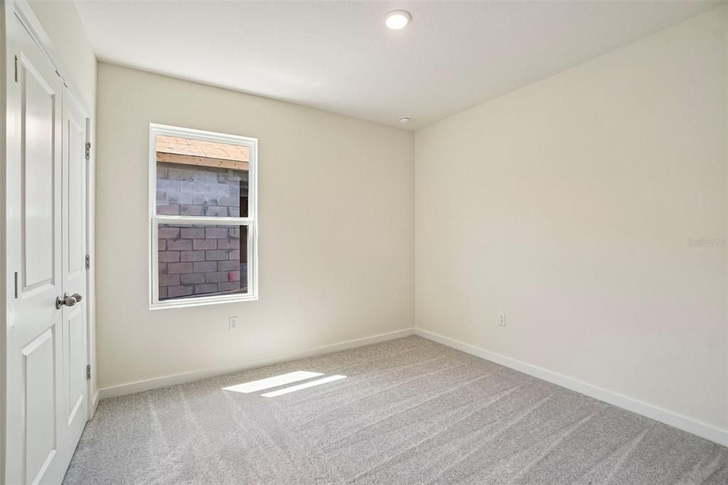 Active With Contract: $289,990 (4 beds, 2 baths, 1624 Square Feet)