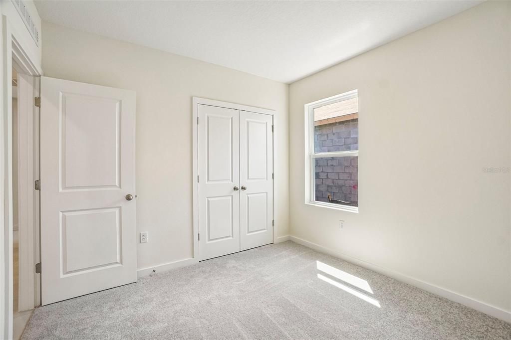 Active With Contract: $289,990 (4 beds, 2 baths, 1624 Square Feet)