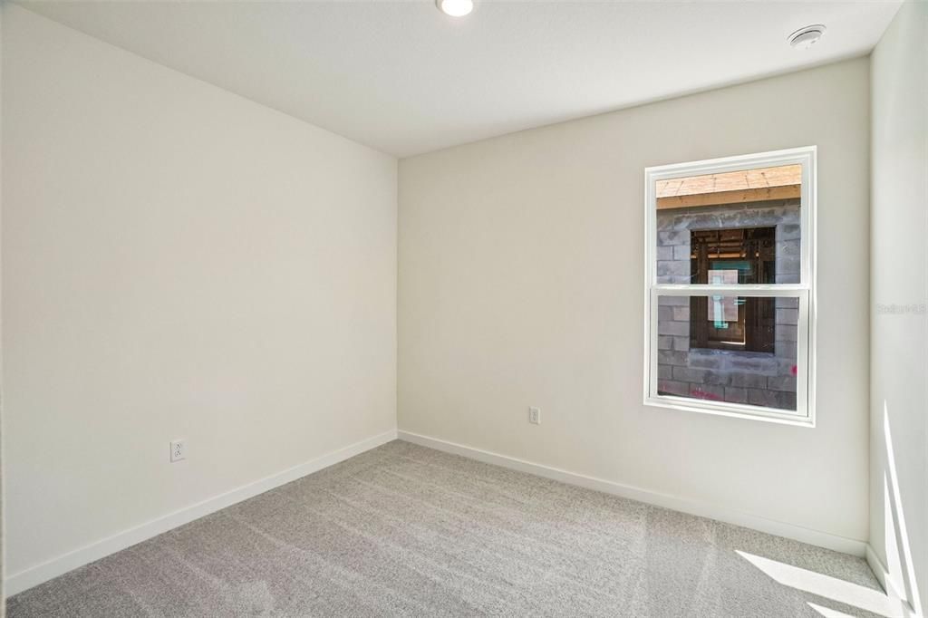 Active With Contract: $289,990 (4 beds, 2 baths, 1624 Square Feet)
