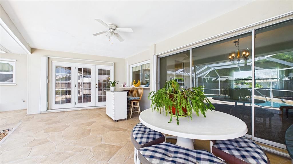 En Venta: $585,000 (3 camas, 2 baños, 1485 Pies cuadrados)