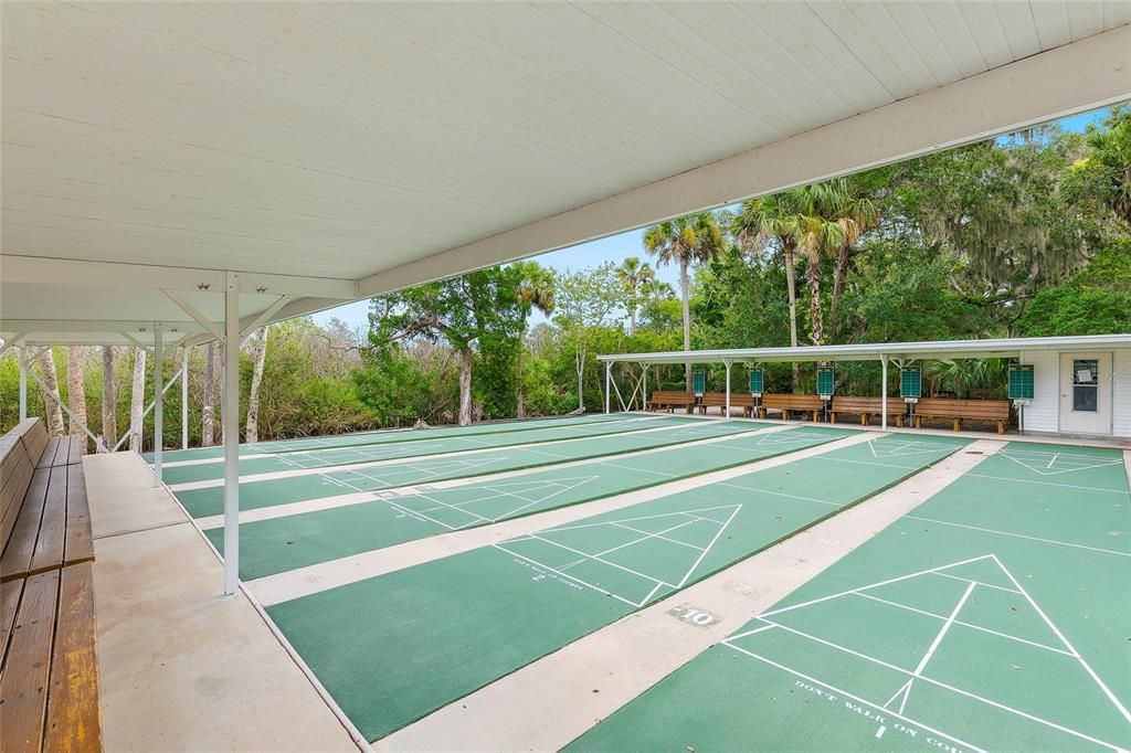 For Sale: $274,900 (2 beds, 2 baths, 1761 Square Feet)
