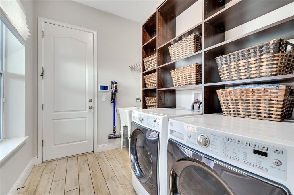 В аренду: $4,100 (4 спален, 3 ванн, 2130 Квадратных фут)