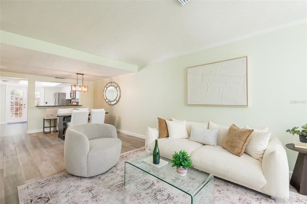 En Venta: $499,900 (2 camas, 2 baños, 1200 Pies cuadrados)