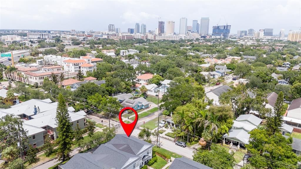 En Venta: $499,900 (2 camas, 2 baños, 1200 Pies cuadrados)