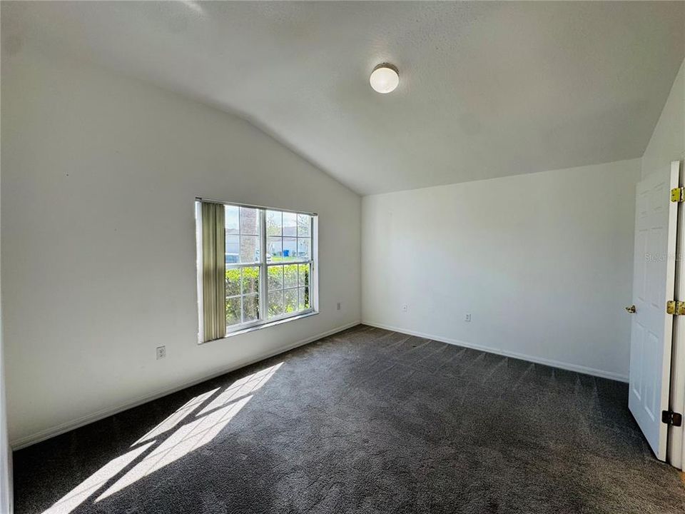 В аренду: $2,500 (4 спален, 3 ванн, 1720 Квадратных фут)