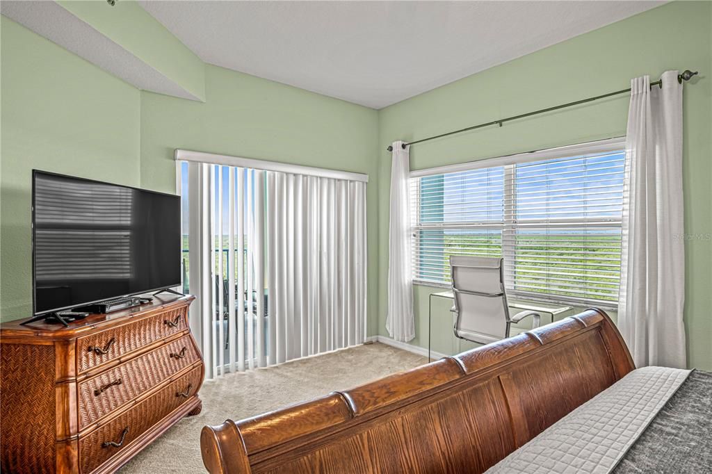 For Rent: $3,300 (3 beds, 2 baths, 1698 Square Feet)