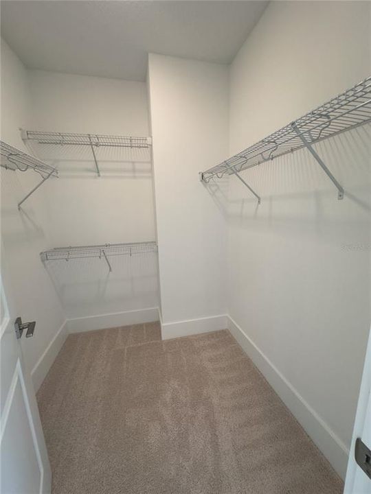 En Renta: $3,500 (4 camas, 3 baños, 2148 Pies cuadrados)