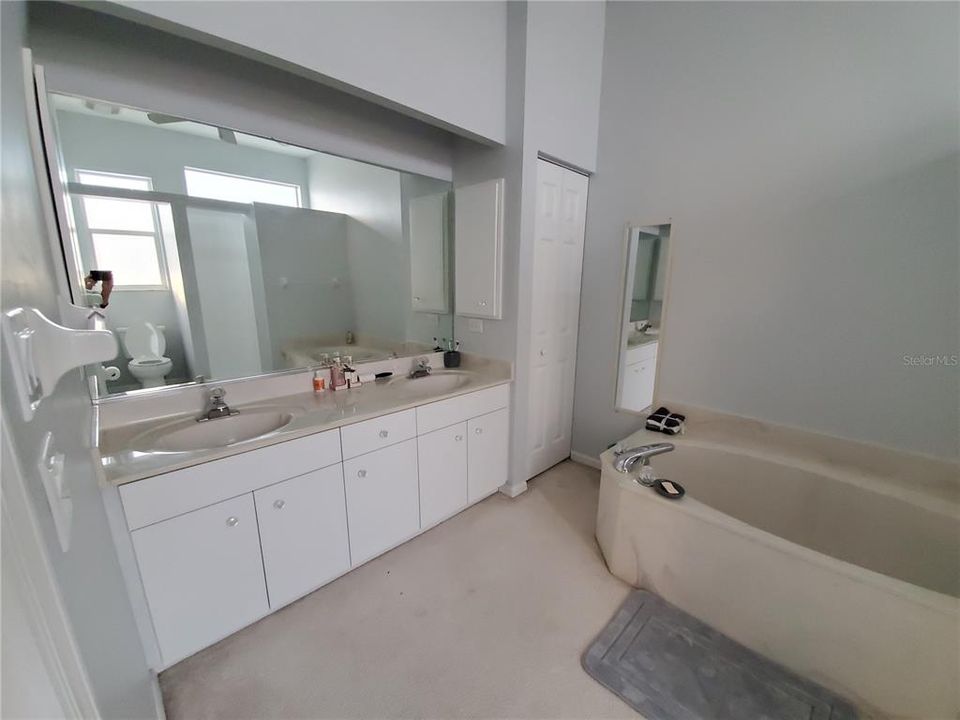 В аренду: $2,600 (3 спален, 2 ванн, 2085 Квадратных фут)