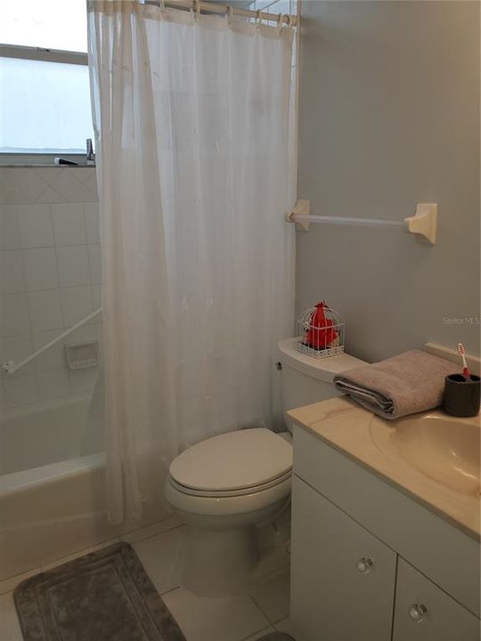 В аренду: $2,600 (3 спален, 2 ванн, 2085 Квадратных фут)