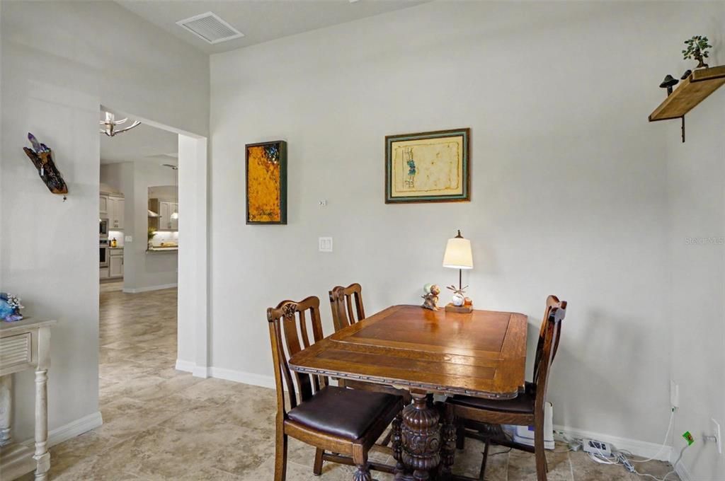 На продажу: $599,900 (3 спален, 2 ванн, 1880 Квадратных фут)