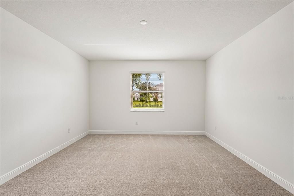 For Sale: $589,999 (3 beds, 2 baths, 2406 Square Feet)