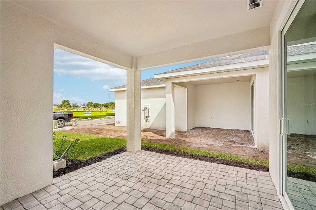 For Sale: $589,999 (3 beds, 2 baths, 2406 Square Feet)