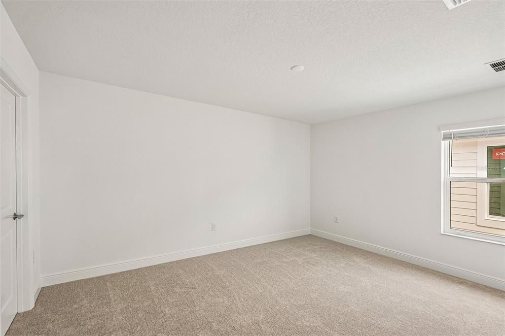 For Sale: $589,999 (3 beds, 2 baths, 2406 Square Feet)