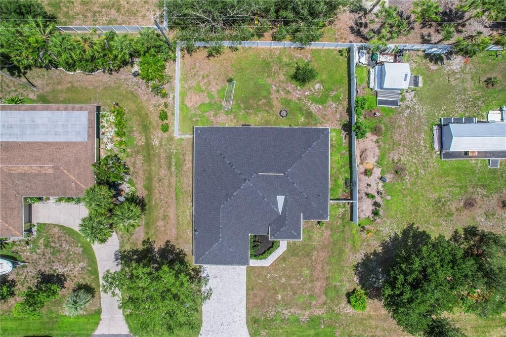 En Venta: $399,000 (4 camas, 2 baños, 1835 Pies cuadrados)
