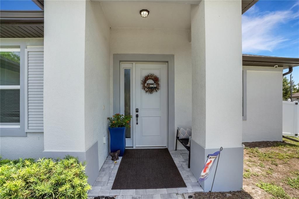 En Venta: $399,000 (4 camas, 2 baños, 1835 Pies cuadrados)
