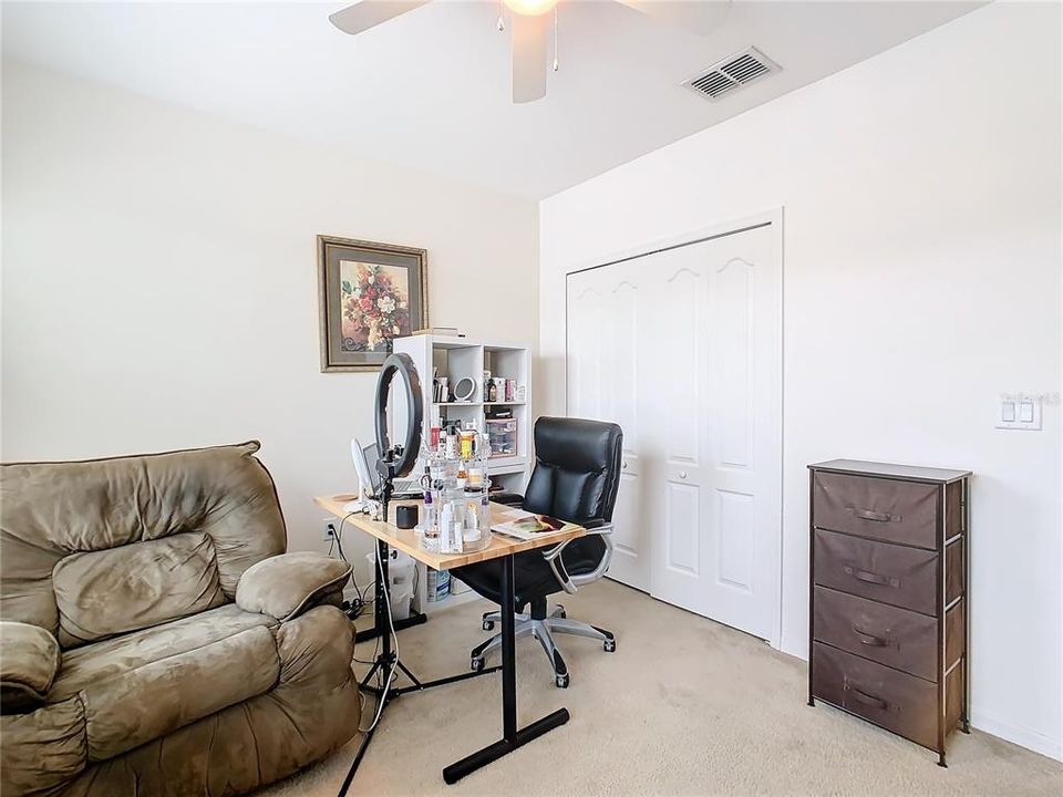 For Sale: $297,900 (3 beds, 2 baths, 1634 Square Feet)