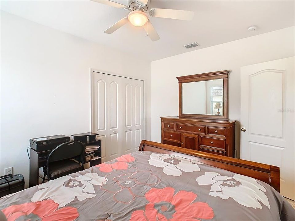 For Sale: $297,900 (3 beds, 2 baths, 1634 Square Feet)