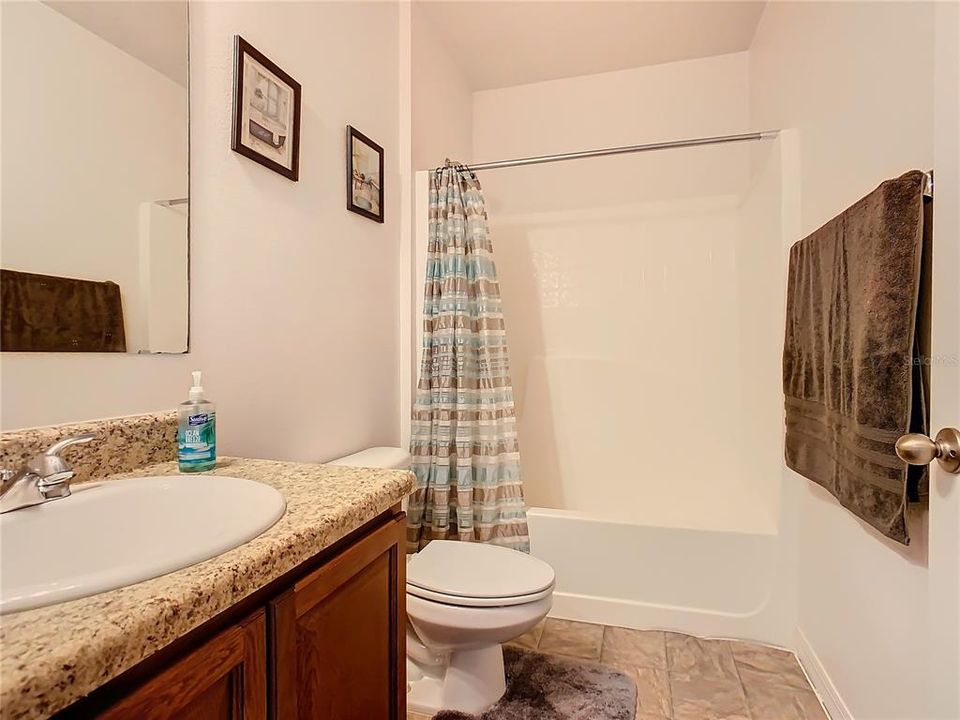 For Sale: $297,900 (3 beds, 2 baths, 1634 Square Feet)