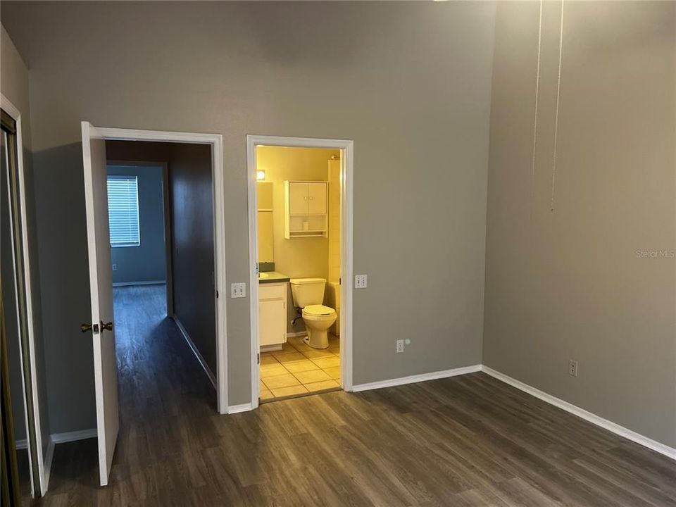 For Rent: $1,895 (2 beds, 2 baths, 1110 Square Feet)