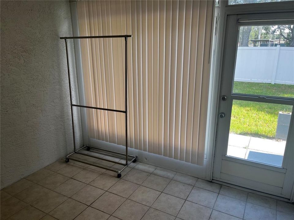 For Rent: $1,895 (2 beds, 2 baths, 1110 Square Feet)