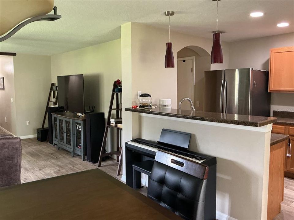 For Sale: $265,000 (3 beds, 2 baths, 1775 Square Feet)